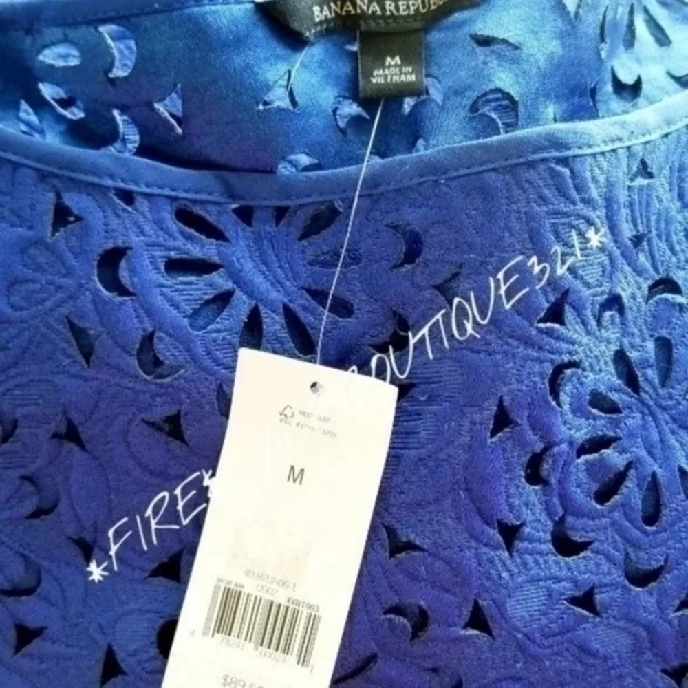💥NWT💥 BANANA REPUBLIC LAZER CUT CROP TOP SZ M RV $89.50! - Picture 5 of 6